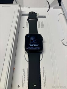 Apple watch 8 - 2