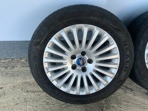 Letné pneumatiky 205/55 R16 s liatinovými diskami /5108 Fo/ - 2