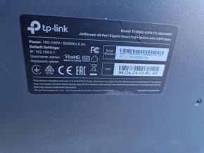 TP-Link JetStream T1600G-52TS Switch 48-Port/10/100/1000Mbps - 2