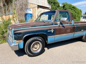 1984 Chevrolet C10 Scottsdale | 5.0 V8 | Kalifornie - 2