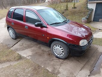 Opel Corsa 1,2 benzín - 2