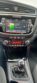 Kia ceed 1,6gdi GOLD vybava - 2