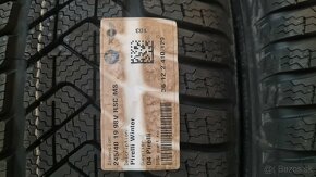 Pirelli P ZERO Winter 245/40 R19 98V RUNFLAT - 2