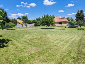 Mužla predám rodinný dom s pozemkom cca 45 x 65m=2900m2 - 2