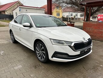 Škoda OCTAVIA 4 Sedan 2.0TDi 2021 DSG 110kW WEBASTO/MATRIX - 2