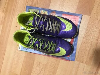 Nike Mercurial - UK8 - 2