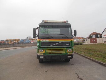 Sklápěč VOLVO FM12 - 2