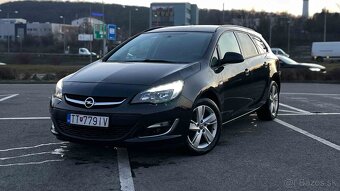 Opel Astra J Sports Tourer, NOVÁ STK-EK - 2