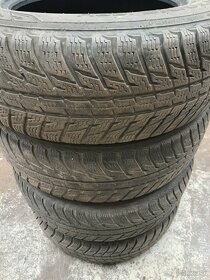 Zimné pneumatiky 215/70 r16 - 2
