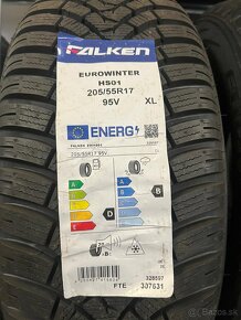 Zimne Pneu Falken 205/55 R17 95V Dot:2021 - 2