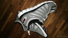 Nové pánske bežecké fivefingers tenisky Fila, 45 - 2