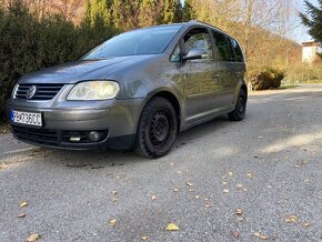 Volkswagen Touran 2.0TDI 7-miestne - 2