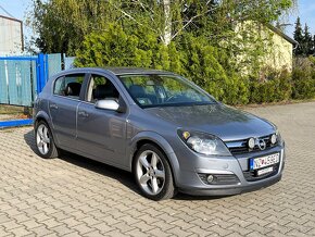 Opel Astra H 1.7 CDTi 2004 - klepe motor - 2