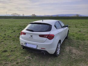 Alfa Romeo Giulietta - 2