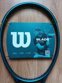 Tenisová raketa WILSON BLADE 98  V9.0 - 2