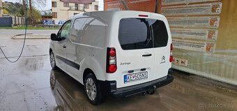 Citroen Berlingo 3 miestne - 2