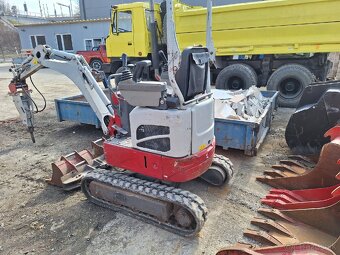 minirýpadlo Takeuchi TB210R - 2