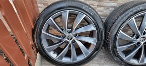 Predám elektrony original Škoda Pegasus, 5x112 R18 235/45r18 - 2