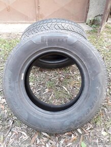 Pirelli Scorpion 215/70 R16 Dot 45/13 2ks Cena spolu 60eur - 2