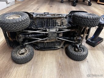 Axial SCX10 III Jeep 1:10 4WD v tuningu - 2