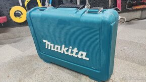 Makita vŕtačka  3 aku - 2