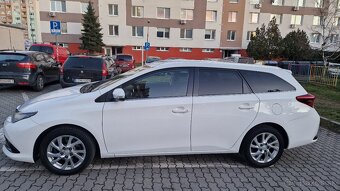 Toyota Auris Touring Sports 1.6 Benzín, Active Trend+ - 2