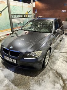 BMW e90 318i - 2