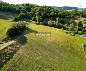 HALO reality - Predaj, pozemok pre rodinný dom   1643 m2 Ban - 2