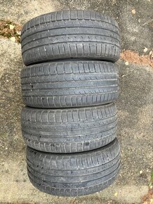 Zimné pneumatiky 245/40 R18 - 2