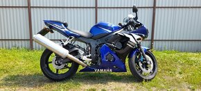 Yamaha R6 - 2