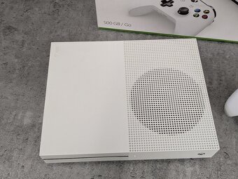 Xbox One S 500GB, 1 ovládač, 1 náhodná hra - 2