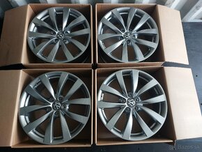 Nové orig. VW 5x112R19 8JX19 ET41 - 2