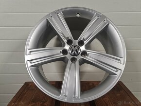 5X112 R19 AUDI 8,0J ET32 ALU DISKY - 2