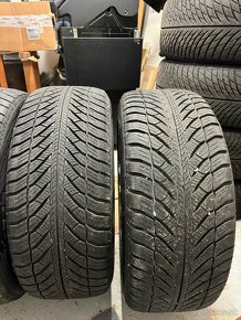 Goodyear 245/45R19 RFT zimne - 2