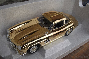 1:18 Mercedes 300 SL - 2