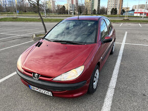 Peugeot 206 1.1 - plne funkčný, nová STK + EK do 9/2026 - 2