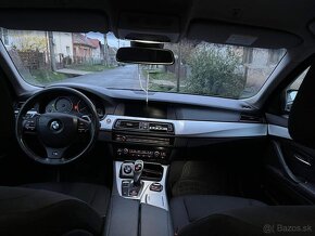 BMW  525 F10 - 2