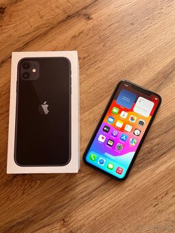 iPhone 11 Black 128 GB - 2