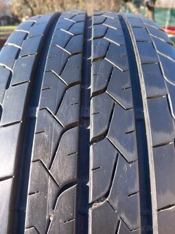 215/70 r15C letné pneumatiky - 2