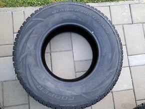 255/70 R16 Cooper Weather-Master WSC - 2