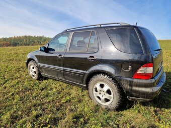 Terénne mercedes benz manual - 2