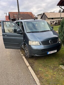 Predám Volkswagen multivan t5 - 2