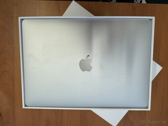 MacBook Air 13" Apple M1 8C CPU 7C GPU 8GB 256GB Strieborný - 2