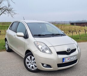 Toyota Yaris 1.3 VVT-i  73KW/99PS R.V.08/2011 - 2