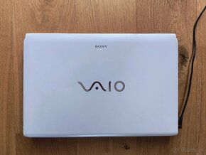 Sony Vaio SVE151G13M - 2