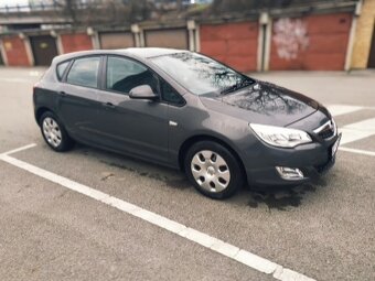 Opel Astra 1.4 74kw, LEN : 65 tisíc km - 2