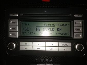 Autoradio VW RCD300 MP3 - PASSAT B6, GOLF 5 - 2