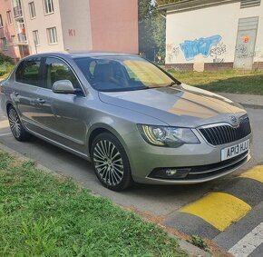 SKODA SUPERB L&K 2.0TDI DSG Dovoz GB - 2