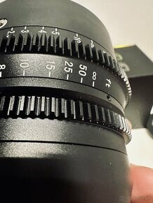 Cinema full frame lens 7Artisan 50mm T2.0 (Canon RF) - 2