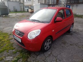 Kia picanto 1,1  46kw benzín - 2